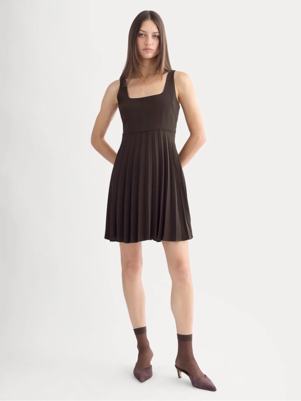 NWT! Everlane Drapey Crepe Dark Brown Mini Dress Size 4